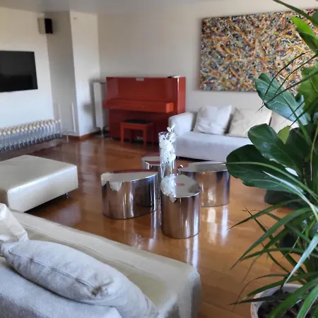 Penthouse Champs Elysees Above 5 Stars Berri Champs Elysees Apartament *