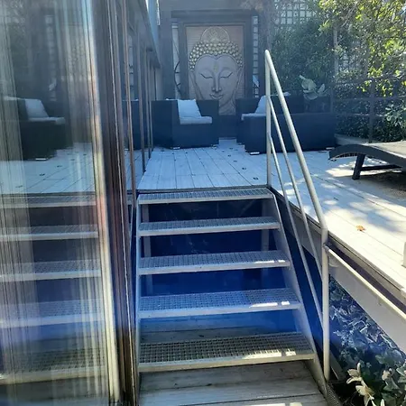 Penthouse Champs Elysees Above 5 Stars Berri Champs Elysees *